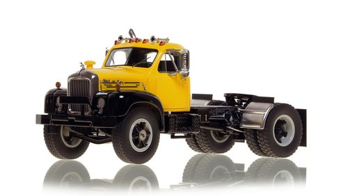 Fire replicas mack b61 - mack,