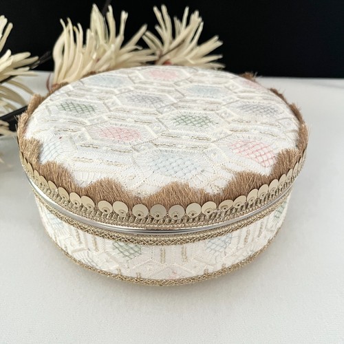 Ladoo box gift - ladoo,