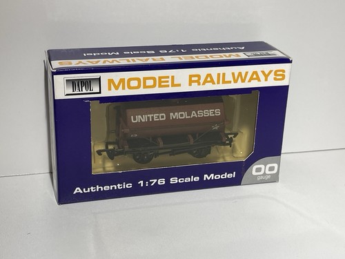 Dapol gauge model railway - model,