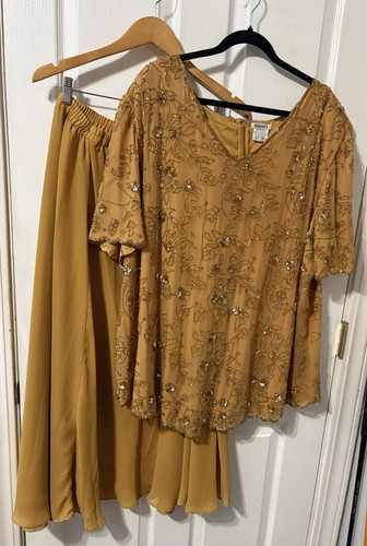 Roamans silk beaded top - roamans, &