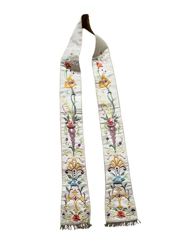 Antique stole ornate - /, /