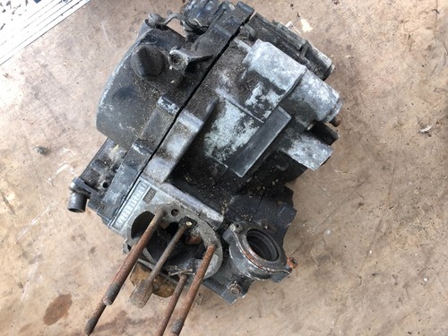 Kawasaki ar125 bottom - bottom, end