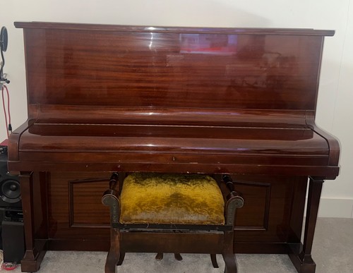 Steck upright piano family - steck,