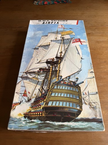Vintage 1965 airfix s - h., m.