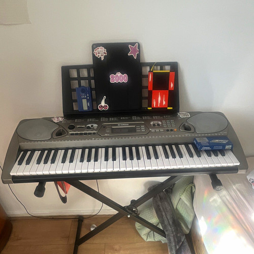 Yamaha psr e253 key - 61-key, full