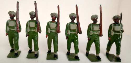 Vintage lead toy soldiers