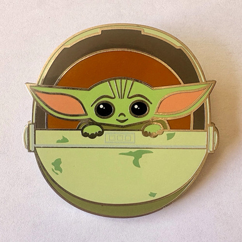 Disney pin trading disneyland - disney,
