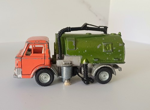 Dinky toys johnson road - dinky,