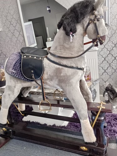 Beautiful large grey and black - beautiful,