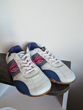 North Star Countries Trainers