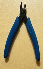 Xuron 9200  Micro-Shear Heavy Duty Flush Cutters, Tapered Head - Blue Handle