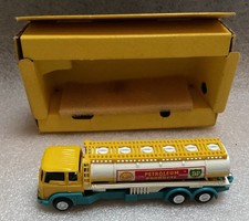 Minic Motorways M1551 Shell Oil Tanker  Tri-ang Boxed