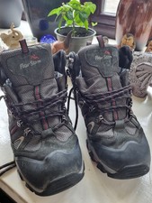 Mens Peter Storm Hiking Boots . Size Small 7.