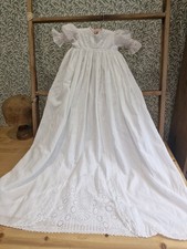 VICTORIAN CHRISTENING GOWN HAND EMBROIDERY COTTON ANTIQUE BRODERIE Anglaise 