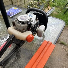 Echo HCR-1500 Petrol Hedge  Cutter / Trimmer  Professional Quality GWO