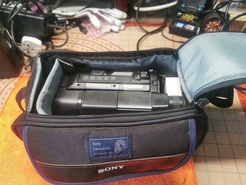 Sony handycam ccd tr411e - sony,