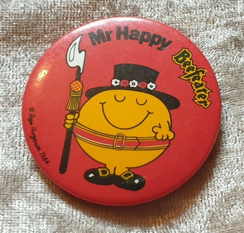 Beefeater happy pin badge - mr,