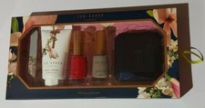 Ted Baker Precious Bloom Hand