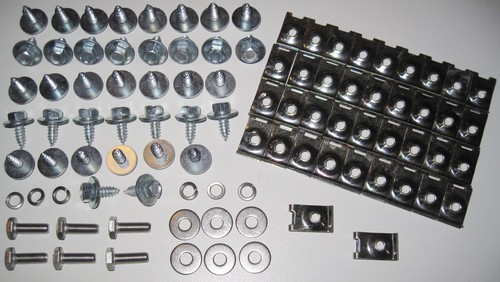 Triumph tr6 rear wings fitting - triumph,
