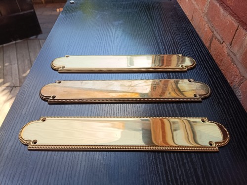 Vintage brassart solid brass - solid,