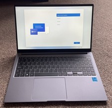 Samsung Galaxy Book4 15.6" Laptop 256GB SSD- NP750XGJ-KG1UK unused READ DESC.