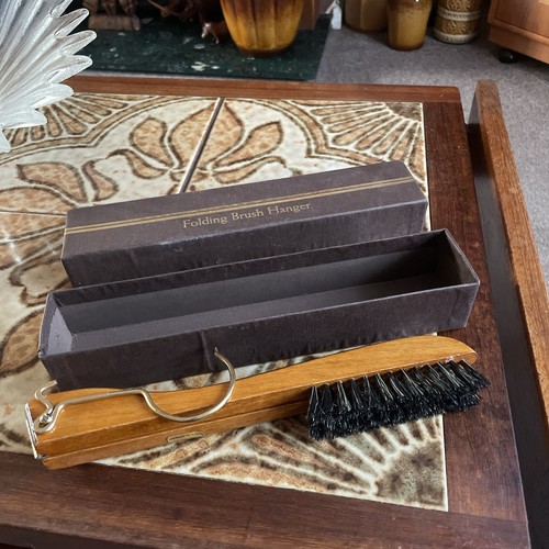 Vintage folding brush wooden - folding,