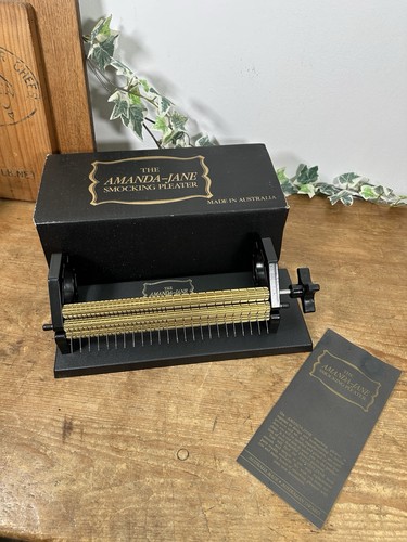 The amanda jane - amanda-jane, smocking