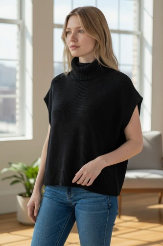 Soft goat black wool - black,