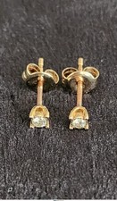 Stunning 375 Yellow Gold
