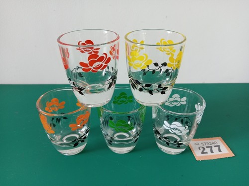 Retro liqueur shot - liqueur, glasses