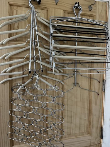 Lot specialty hangers - of,