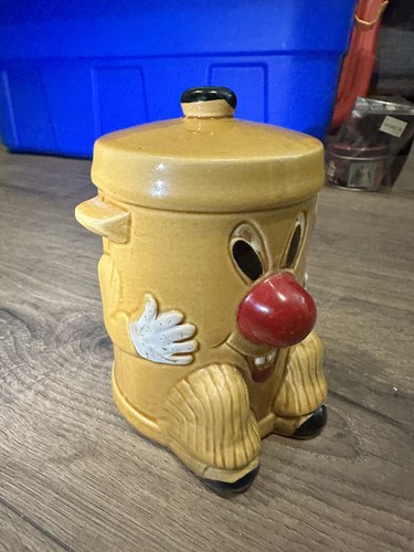 Vintage dusty bin pottery - vintage,