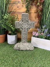 STONE GARDEN LARGE CELTIC