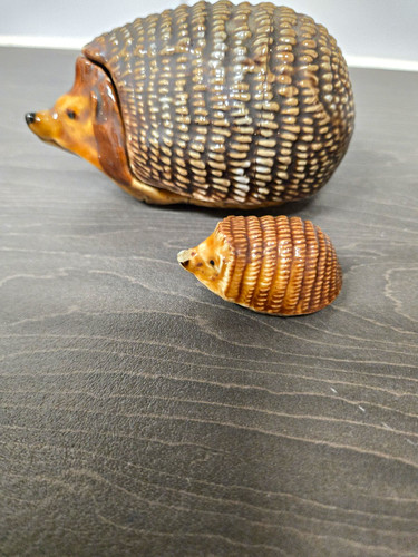 Vintage wade ceramic hedgehog - ceramic,