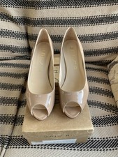 New Unisa Women's Beautiful