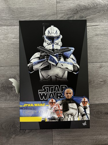 Hot toys captain - hot,