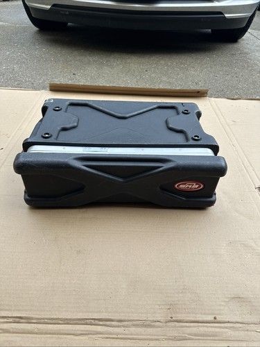 Skb shallow roto - 3u, roto-molded
