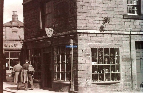 Hull memory lane ferriby - memory, lane:
