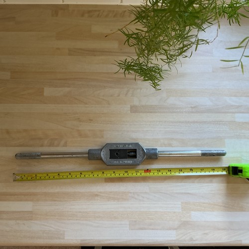 Adjustable straight handle - adjustable, tap