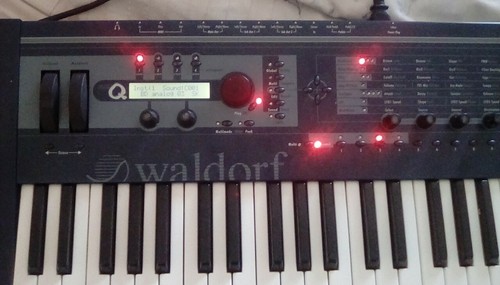 Waldorf micro keyboard - micro, q