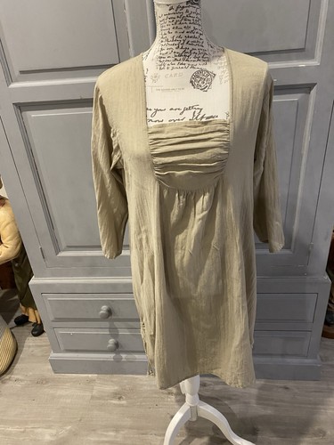 Ladies pale green - pale, the