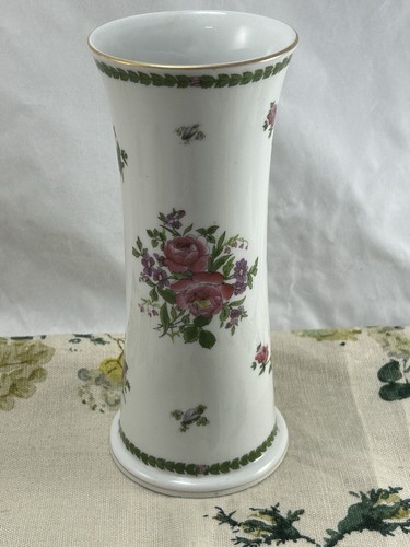 Vintage hand painted - hand, floral