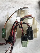 96-03 BMW E39 5/7 Series Power Fuse Box Relay Junction Cabin Panel Unit Oem