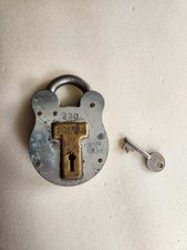 Squire 660 Steel Old English Padlock