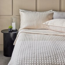 Kelly Hoppen Quilted Bedspread