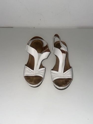 White leather wedge sandals