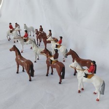 18 Toy horses and 8 jockey riders