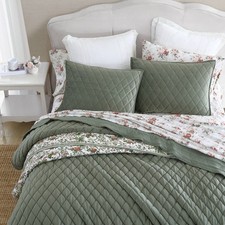 Laura Ashley Dimond 100% Polyester Quilt Bedding Set -Green