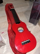 Mahalo U30G Red Soprano Ukulele 4-String with Bag