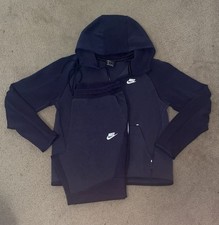 Old Season Nike Tech Fleece